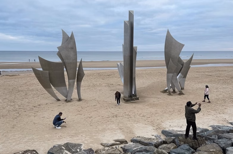 Dunkerque : achèvement du Grand Bleu et poursuite des travaux d’aménagement à la pointe des Alliés